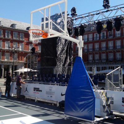 JUEGO PROTECTORES PARA CANASTAS MINIBASKET FORMA TRIANGULAR