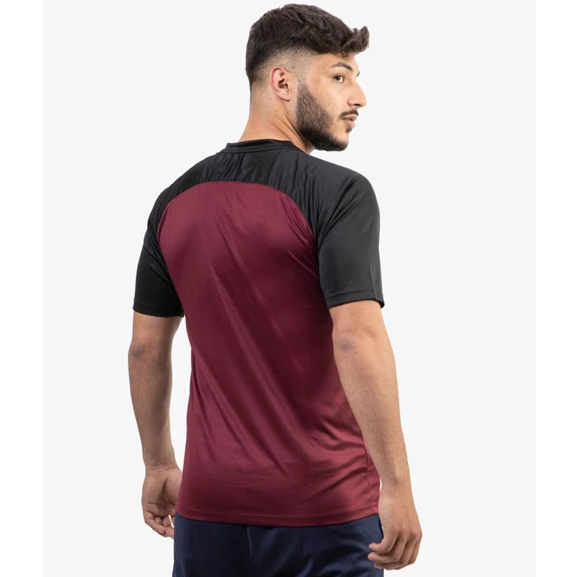 CAMISETA GIVOVA CAPO