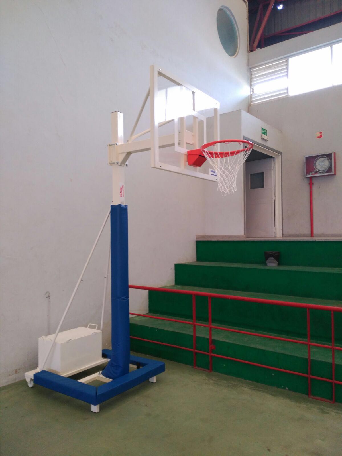 juego de 2 canastas minibasket deluxe monotubo tubo 100 trasladable 2 ruedas con carro -sin tablero,aro 1 JUEGO DE 2 CANASTAS MINIBASKET DELUXE MONOTUBO TUBO 100 TRASLADABLE 2 RUEDAS CON CARRO -SIN TABLERO,ARO
