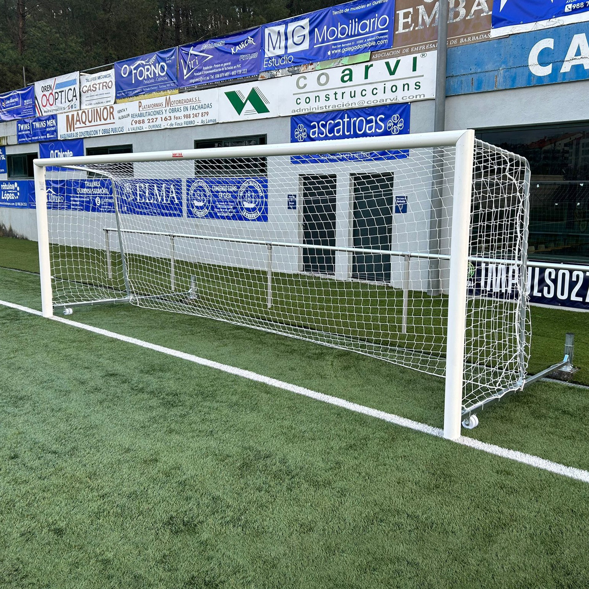 juego porterías aluminio fútbol 7 90 mm abatibles con arquillos cincados 2 JUEGO PORTERÍAS ALUMINIO FÚTBOL 7 90 MM ABATIBLES CON ARQUILLOS CINCADOS
